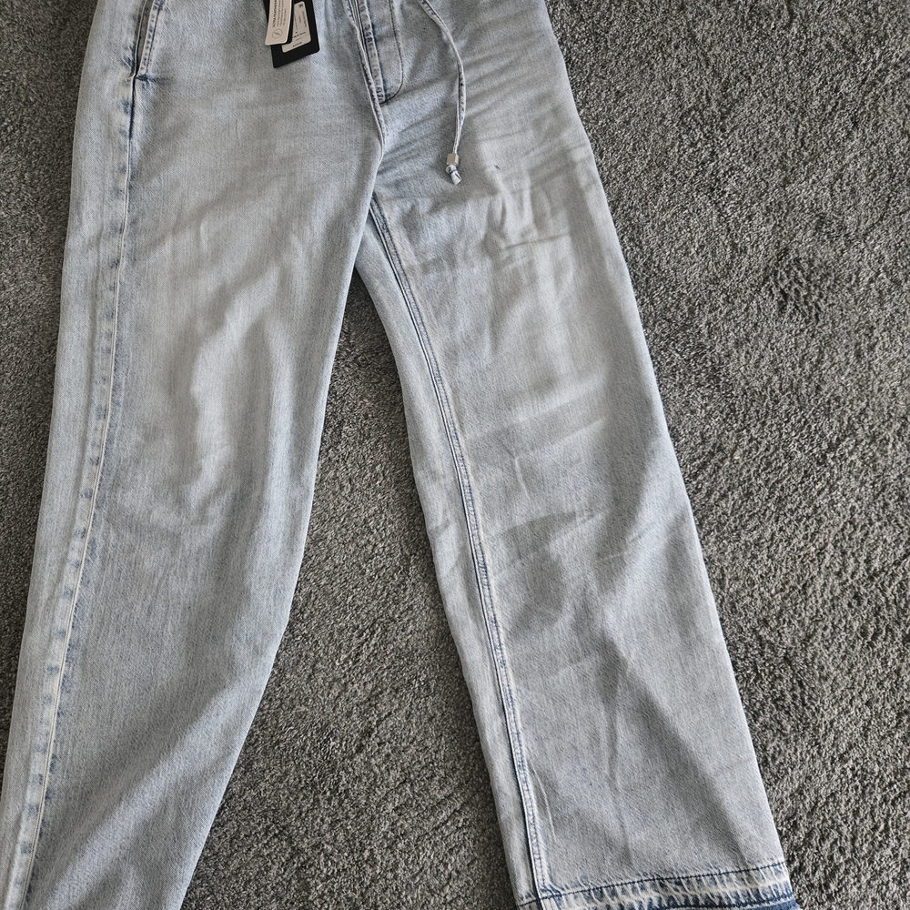 Rag & Bone Kierra Ultra Featherweight Denim